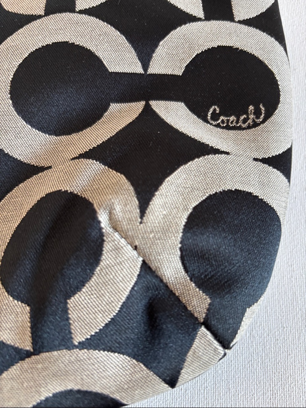 Coach Black & Cream Signature Shoulder Bag - Picture 15 of 16